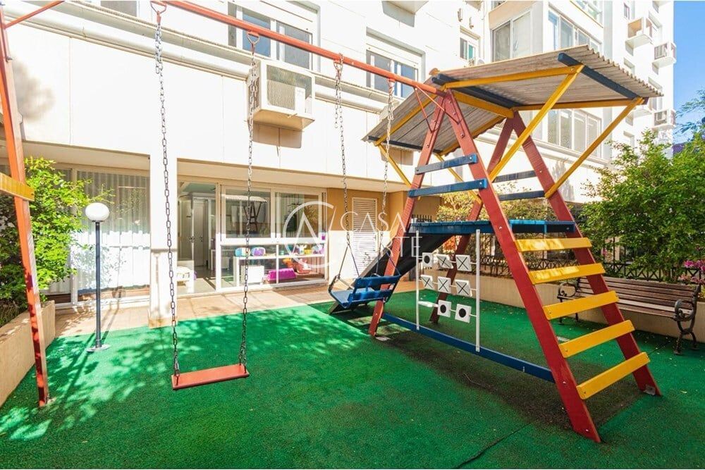 Apartamento à venda com 3 quartos, 80m², 1 suíte, 2 vagas, Cleveland no bairro Menino Deus em Porto Alegre