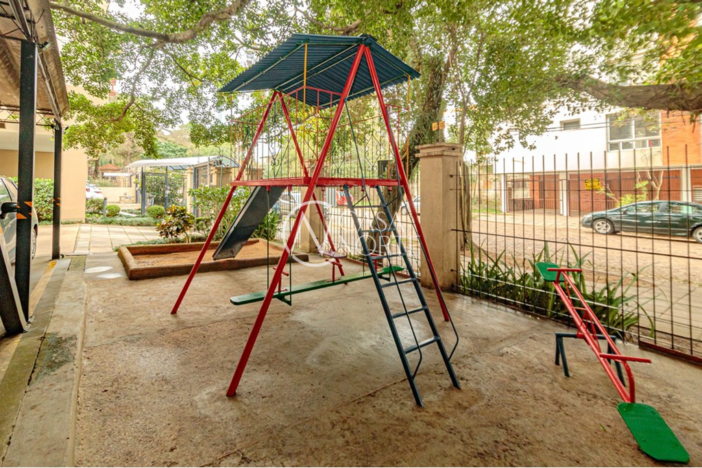 Apartamento à venda com 2 quartos, 58m², 1 vaga, Icaraí no bairro Cristal em Porto Alegre