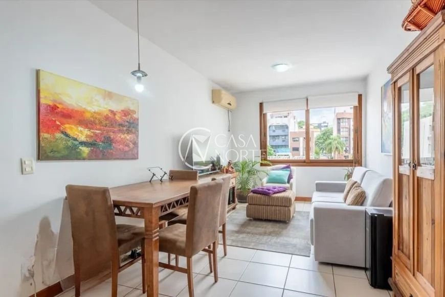 Apartamento à venda com 2 quartos, 72m², 1 suíte, 1 vaga, Rua João Abbott no bairro Petrópolis em Porto Alegre