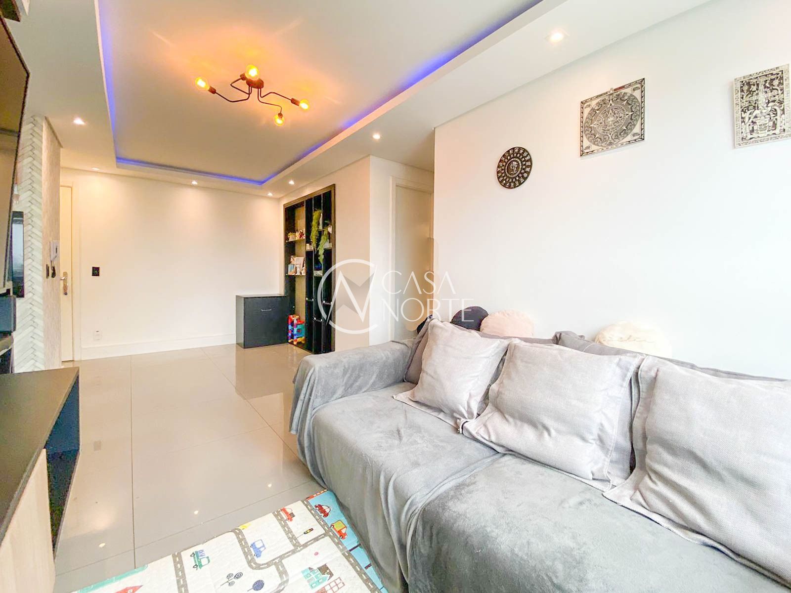 Apartamento à venda com 2 quartos, 56m², 1 suíte, 1 vaga, Rua Jerônymo Zelmanovitz no bairro Jardim Lindóia em Porto Alegre