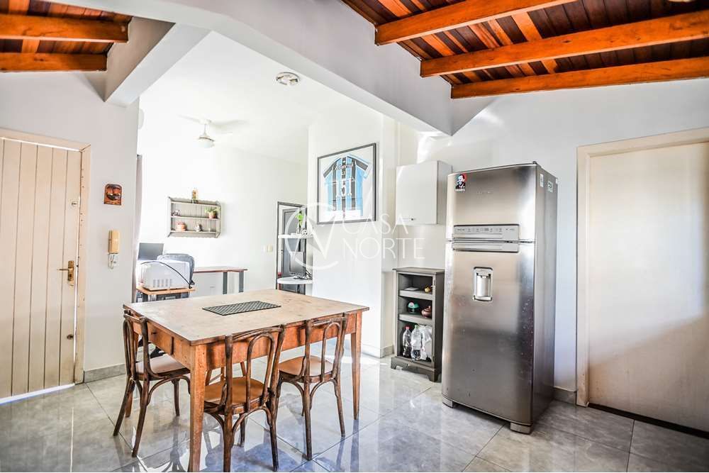 Casa à venda com 3 quartos, 150m², 2 vagas, Felipe Weimann no bairro Santa Tereza em Porto Alegre