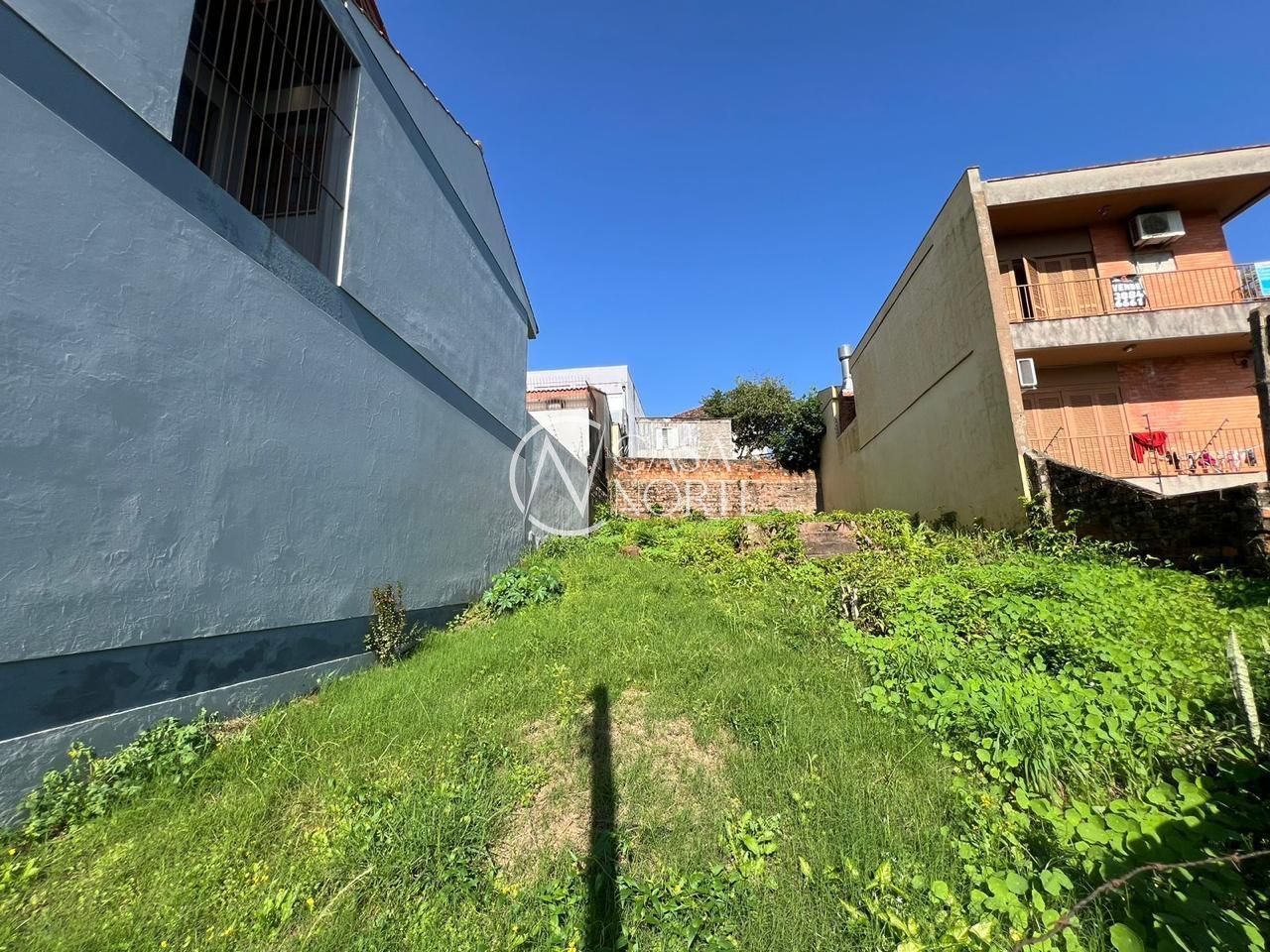 Terreno à venda  com 260m², Rua da Graça no bairro Jardim Floresta em Porto Alegre