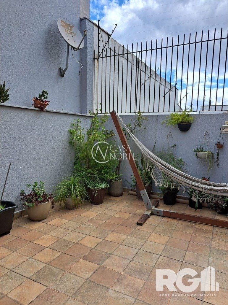 Apartamento à venda com 3 quartos, 161m², 1 suíte, 2 vagas, Avenida Nestor Valdman no bairro Jardim Itu em Porto Alegre