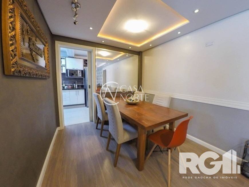 Apartamento à venda com 3 quartos, 110m², 1 vaga, Rua Eca de Queiroz no bairro Petrópolis em Porto Alegre