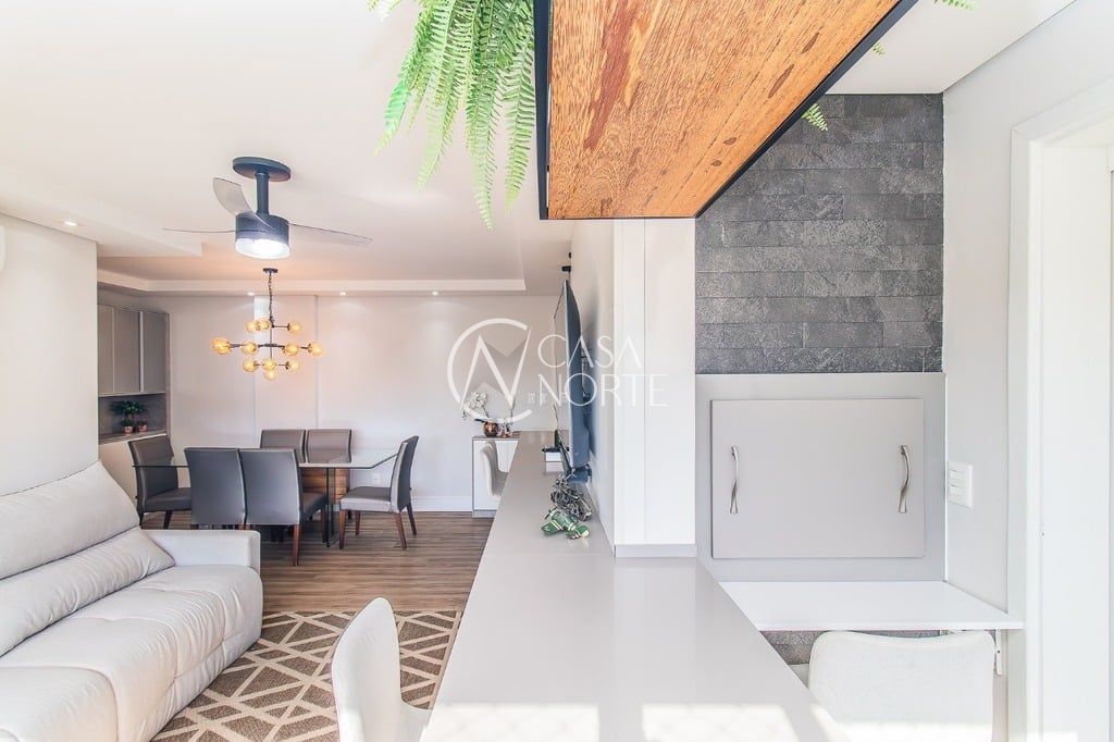 Apartamento à venda com 2 quartos, 79m², 1 suíte, 1 vaga, Ari Marinho no bairro Higienópolis em Porto Alegre