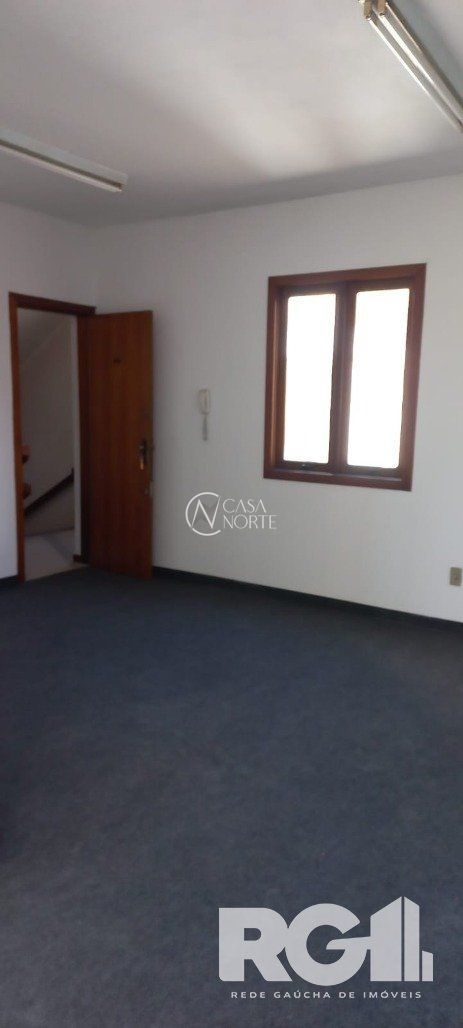 Sala Comercial à venda , 43m², Avenida Alberto Bins no bairro Independência em Porto Alegre