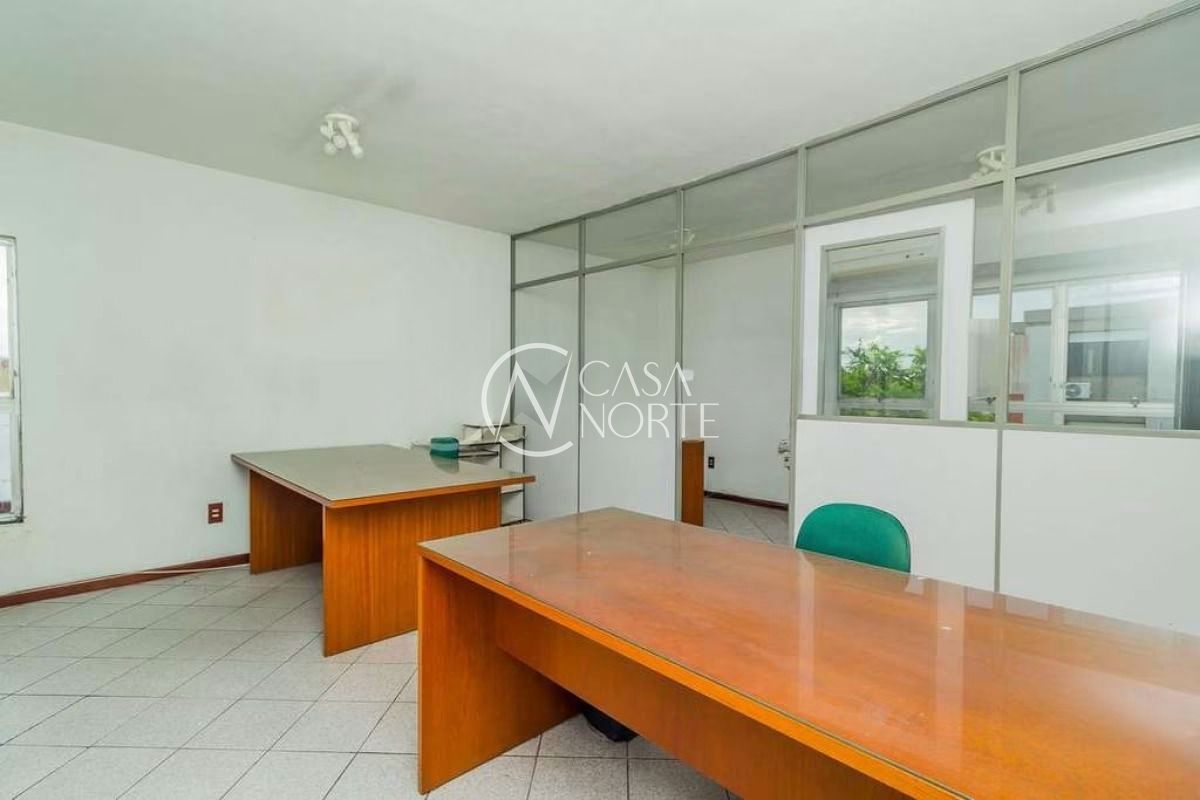 Sala Comercial à venda com 1 quarto, 42m², Avenida Pernambuco no bairro Navegantes em Porto Alegre