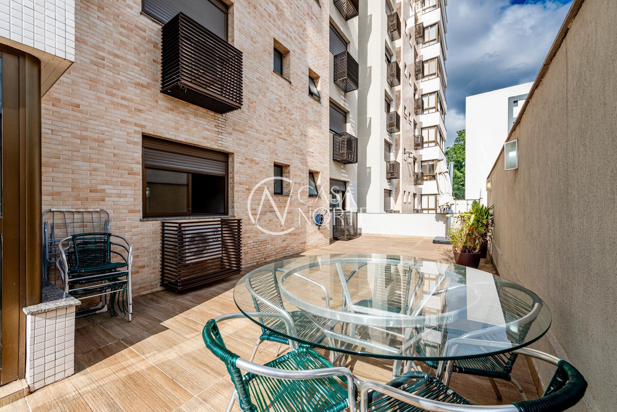 Apartamento Garden à venda com 2 quartos, 144m², 2 suítes, 2 vagas, Avenida Mariland no bairro Auxiliadora em Porto Alegre