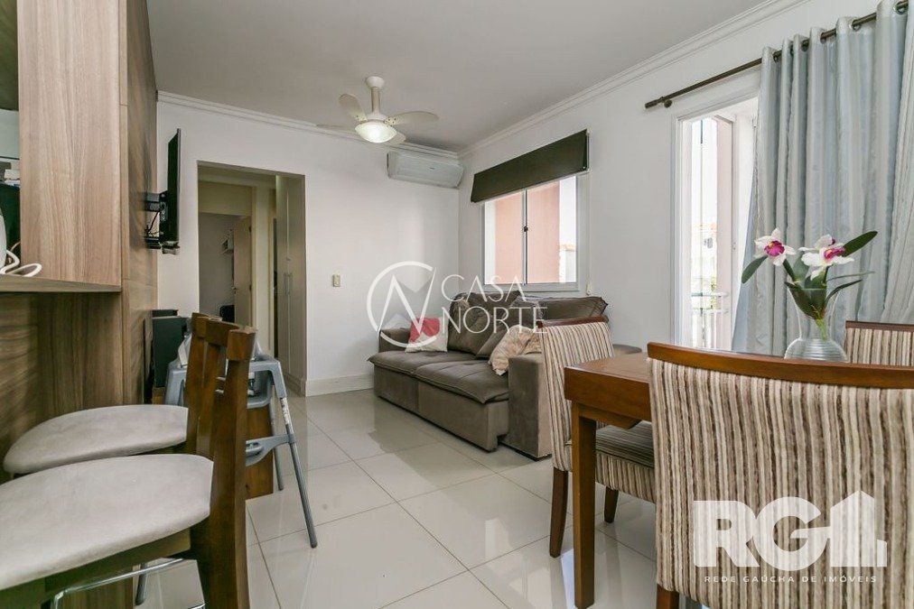 Apartamento à venda com 3 quartos, 67m², 1 suíte, 1 vaga, Rua Ney da Gama Ahrends no bairro Morro Santana em Porto Alegre