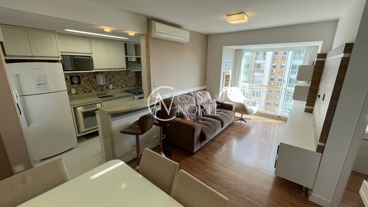 Apartamento à venda com 3 quartos, 74m², 1 suíte, 2 vagas, Avenida Benno Mentz no bairro Vila Ipiranga em Porto Alegre