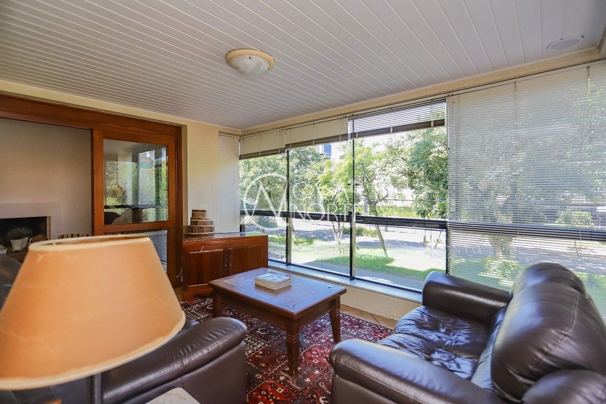 Apartamento à venda com 3 quartos, 135m², 1 suíte, 2 vagas, Avenida Panamericana no bairro Jardim Lindóia em Porto Alegre