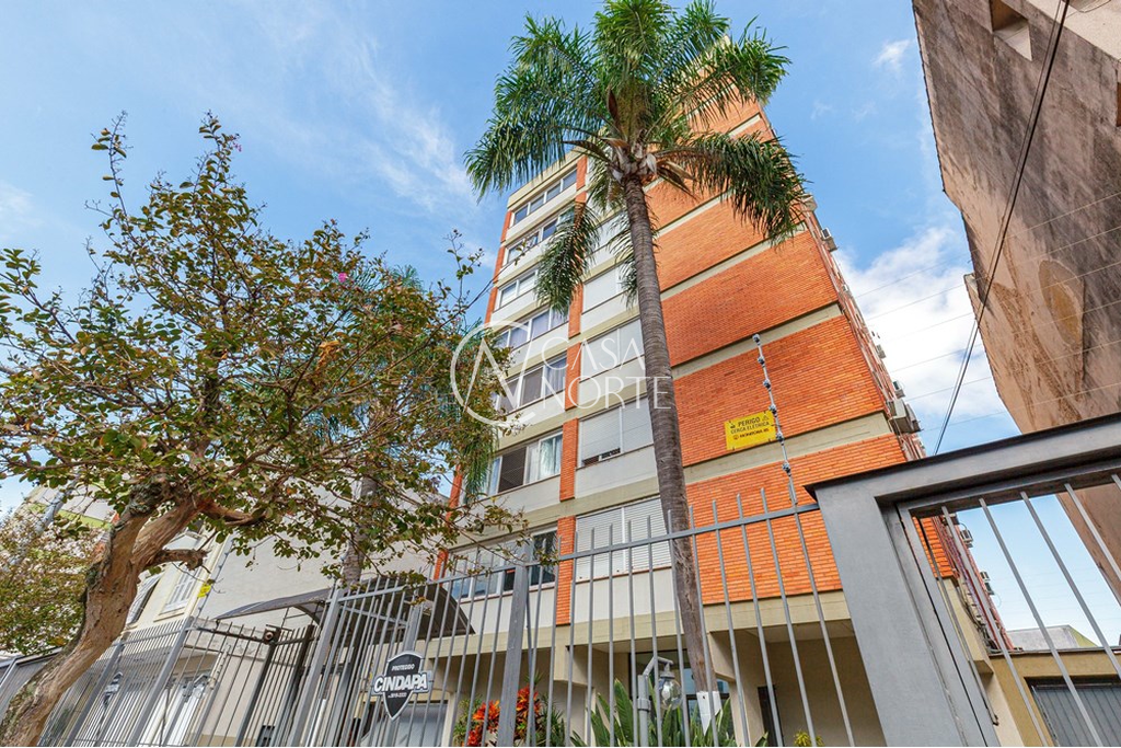 Apartamento à venda com 2 quartos, 74m², 1 vaga, Rua Ernesto Alves no bairro Floresta em Porto Alegre
