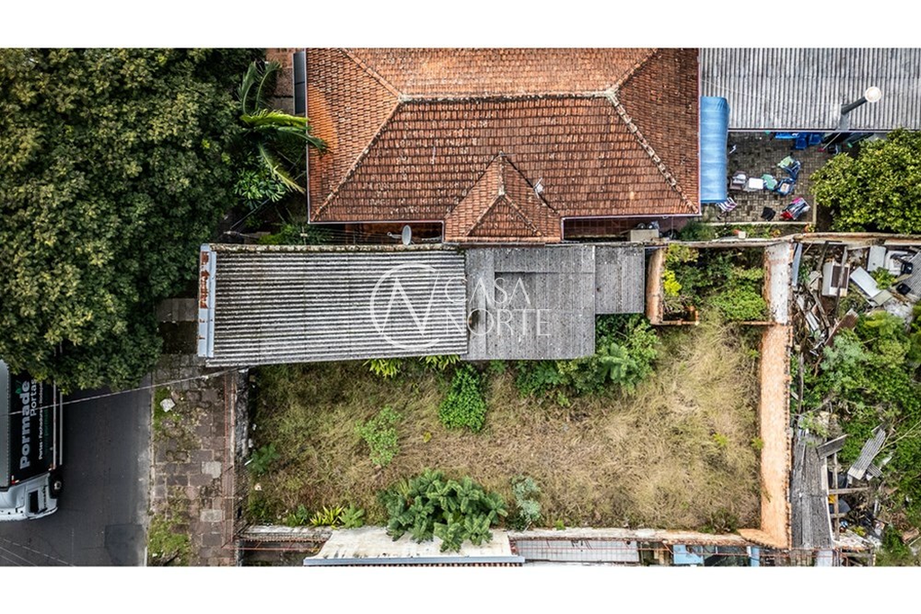 Terreno à venda , 283m², Vicente da Fontoura no bairro Santana em Porto Alegre