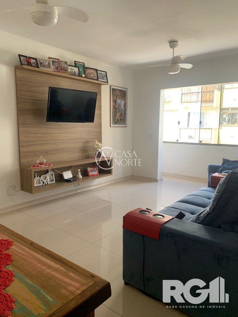 Cobertura à venda com 4 quartos, 193m², 1 suíte, 1 vaga, Rua Padre Hildebrando no bairro Santa Maria Goretti em Porto Alegre