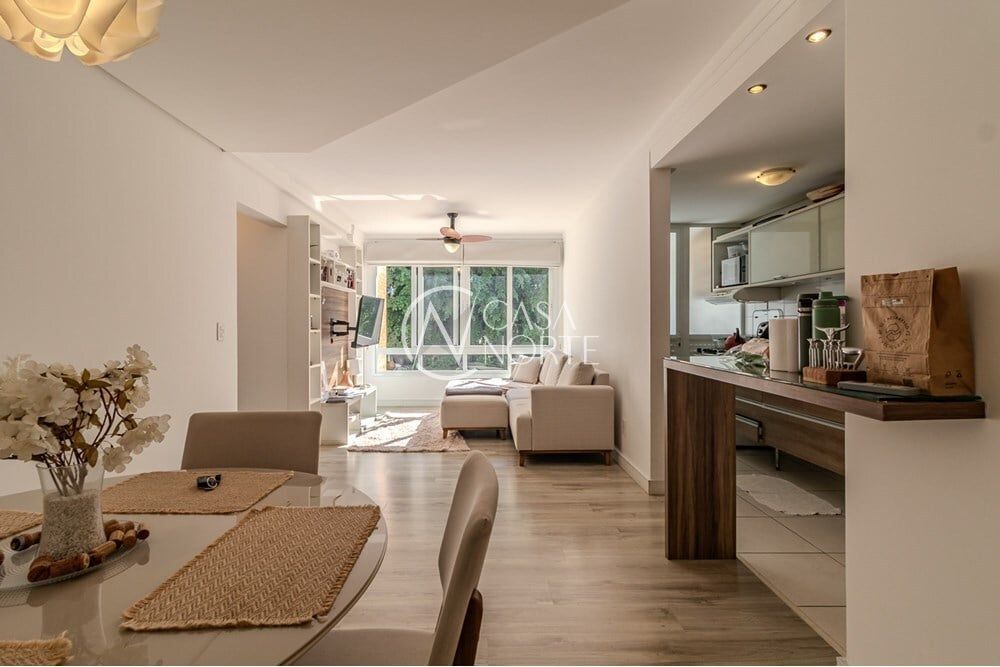 Apartamento à venda com 2 quartos, 69m², 2 vagas, Dona Eugênia no bairro Santa Cecília em Porto Alegre