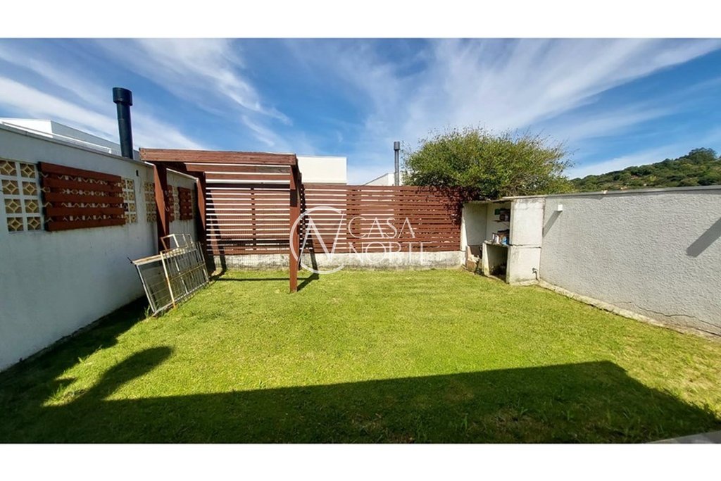 Casa à venda com 3 quartos, 100m², 1 suíte, 2 vagas, Rua Antônio Pedro Costa no bairro Lomba do Pinheiro em Porto Alegre