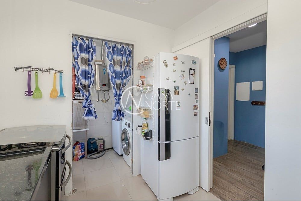 Casa à venda com 3 quartos, 100m², 1 suíte, 2 vagas, Chácara das Nascentes no bairro Lomba do Pinheiro em Porto Alegre