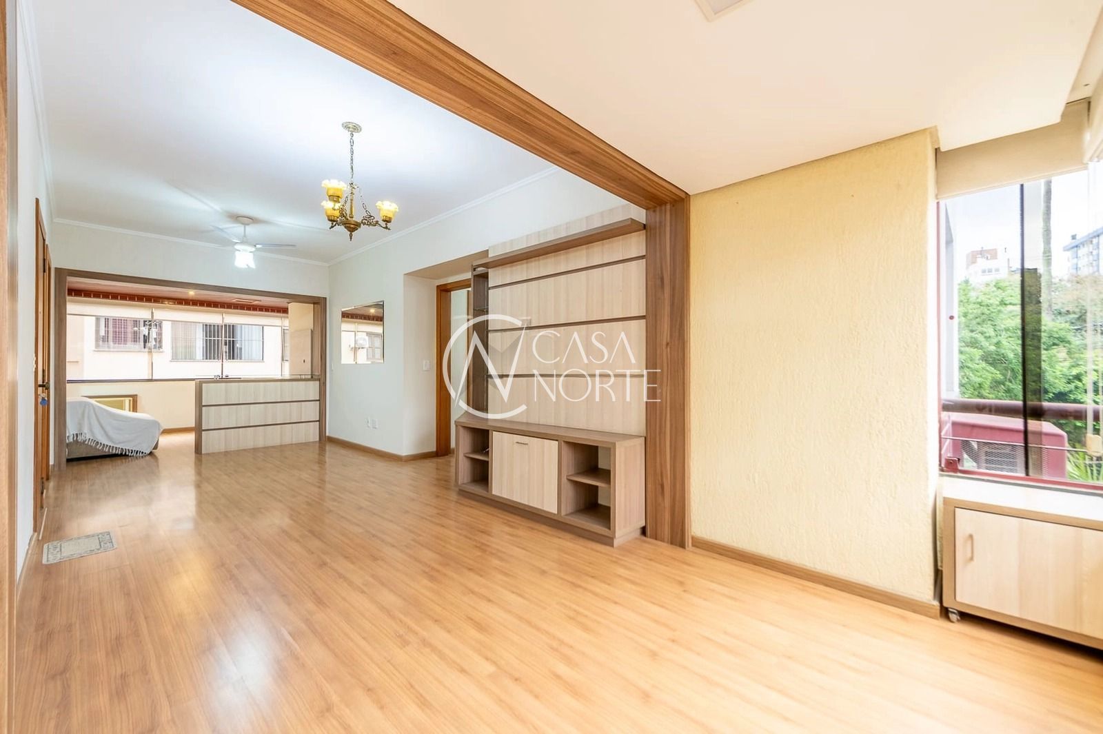 Apartamento à venda com 3 quartos, 96m², 1 suíte, 1 vaga, Rua Américo Vespucio no bairro Higienópolis em Porto Alegre