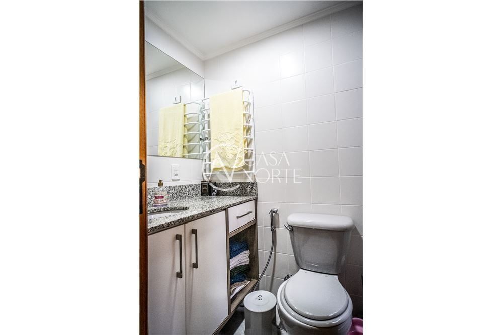 Apartamento à venda com 2 quartos, 80m², 1 suíte, 2 vagas, Coronel Lucas de Oliveira no bairro Petrópolis em Porto Alegre