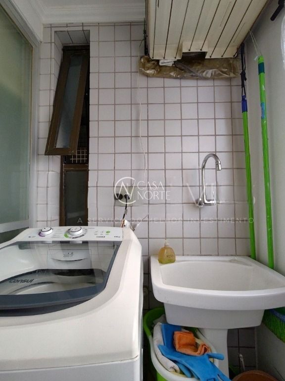 Apartamento à venda com 3 quartos, 70m², 1 suíte, 1 vaga, Álvares Cabral no bairro Cristo Redentor em Porto Alegre
