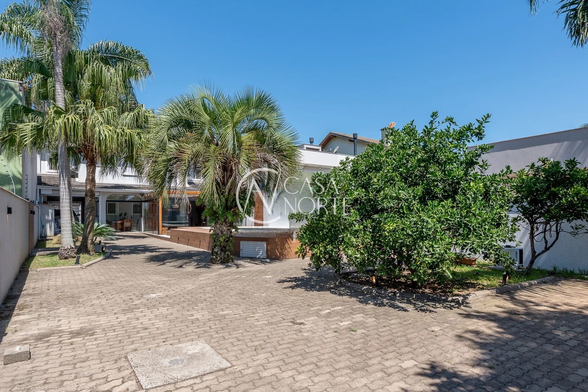 Casa à venda com 3 quartos, 473m², 2 suítes, 5 vagas, Avenida Ecoville no bairro Ecoville em Porto Alegre