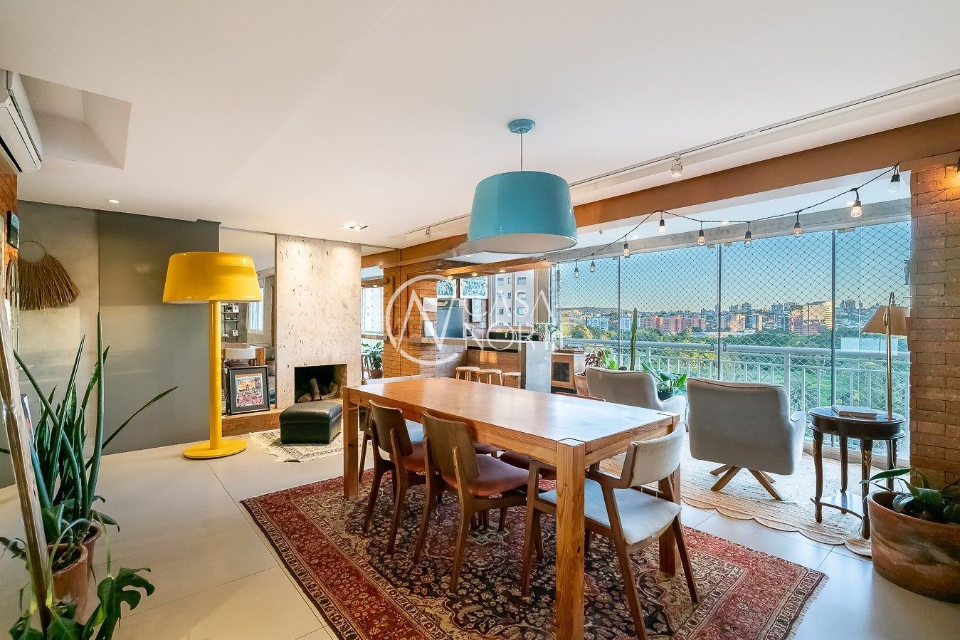 Apartamento à venda com 3 quartos, 148m², 3 suítes, 2 vagas, Rua Doutor João Satt no bairro Jardim Europa em Porto Alegre