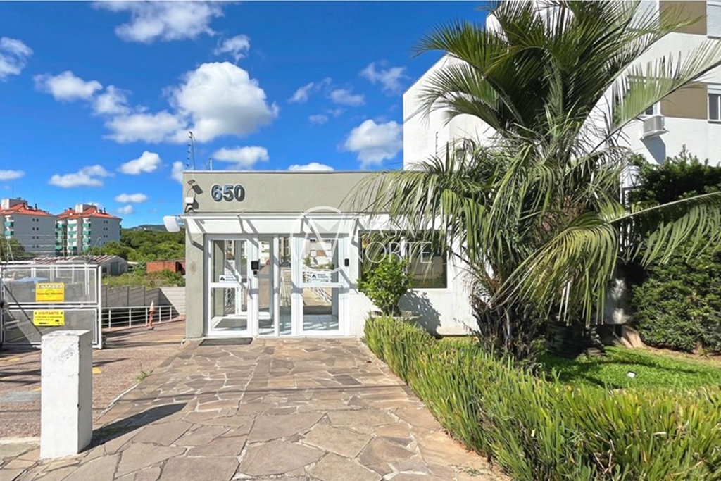 Apartamento à venda com 2 quartos, 50m², 1 vaga, Rua Joaquim de Carvalho no bairro Vila Nova em Porto Alegre