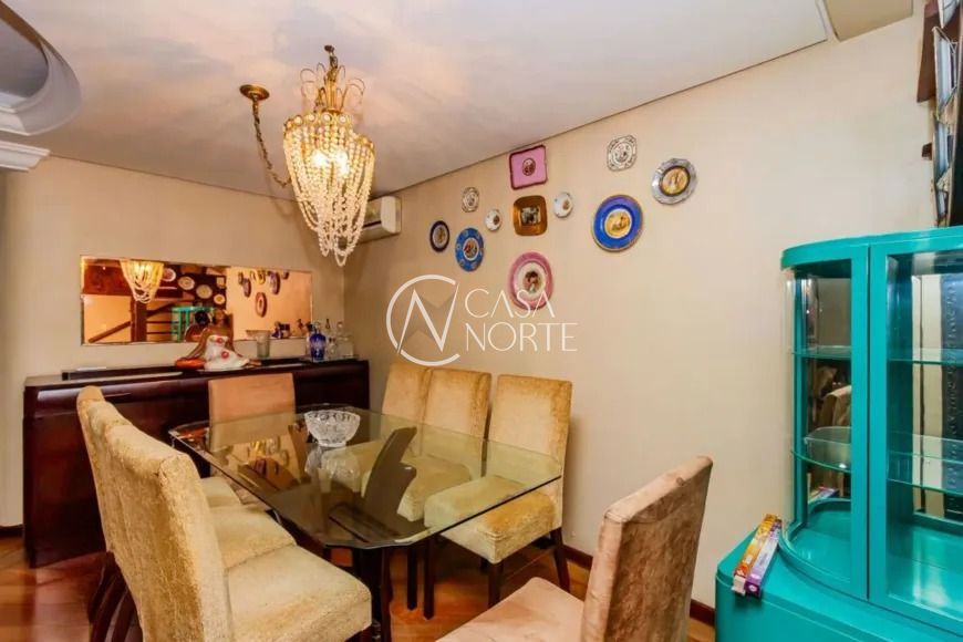 Casa de Condomínio à venda com 3 quartos, 123m², 1 suíte, 2 vagas, Rua Manoel Lopes Meirelles no bairro Jardim Sabará em Porto Alegre