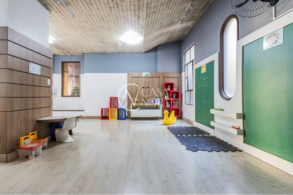 Apartamento à venda com 3 quartos, 118m², Rua Duque de Caxias no bairro Centro Histórico em Porto Alegre