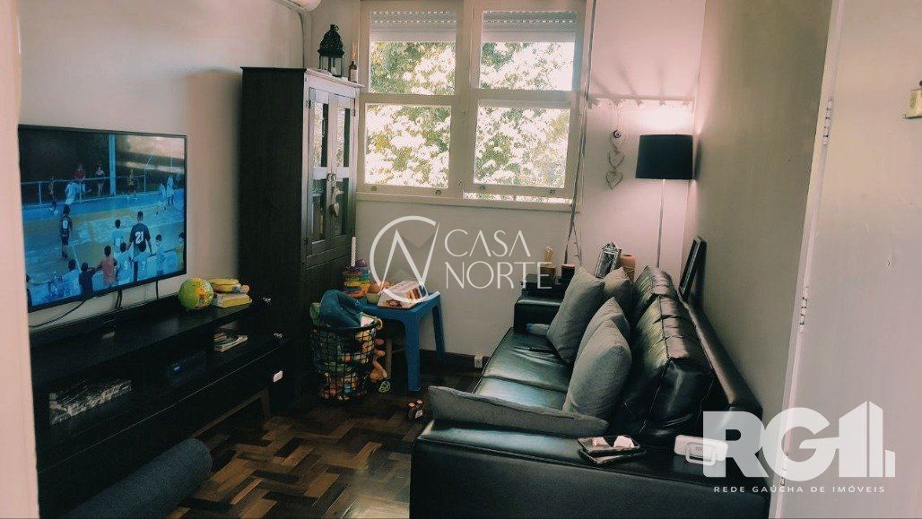 Apartamento à venda com 2 quartos, 47m², 1 vaga, Rua Zeferino Dias no bairro Sarandi em Porto Alegre