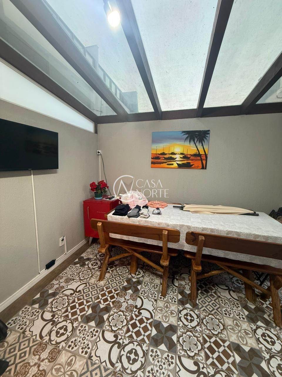 Casa de Condomínio à venda com 3 quartos, 174m², 1 suíte, 2 vagas, Rua Doutor Galdino Nunes Vieira no bairro Jardim Itu em Porto Alegre