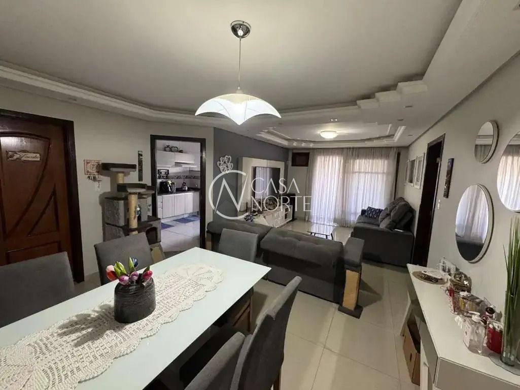 Apartamento à venda com 3 quartos, 131m², 1 suíte, 2 vagas, Avenida Nestor Valdman no bairro Jardim Planalto em Porto Alegre