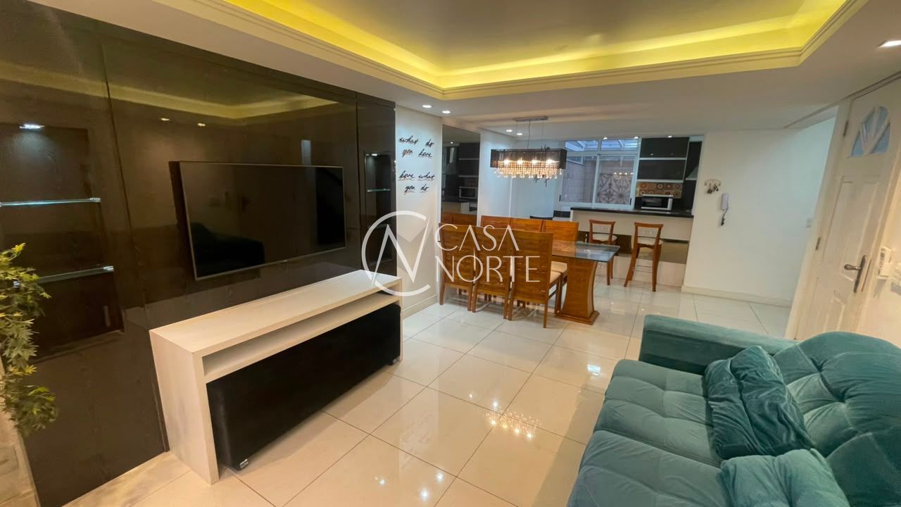 Casa de Condomínio à venda com 4 quartos, 164m², 1 suíte, 2 vagas, Rua Augusto Attílio Giordani no bairro Jardim Lindóia em Porto Alegre
