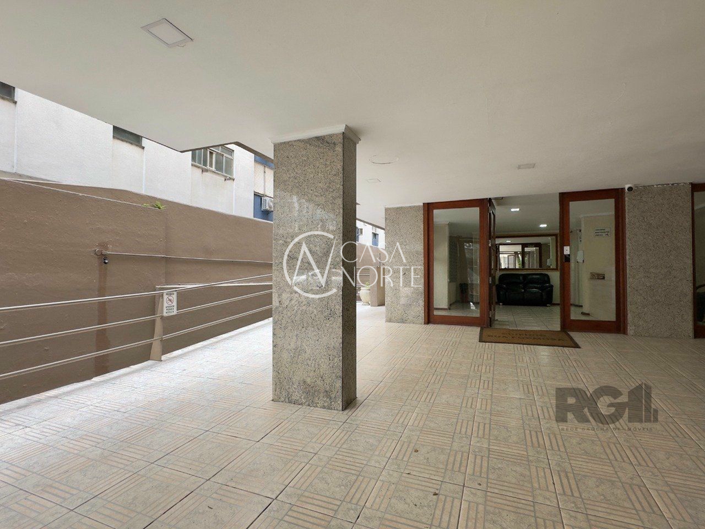 Apartamento à venda com 1 quarto, 38m², 1 suíte, Rua Duque de Caxias no bairro Centro Histórico em Porto Alegre