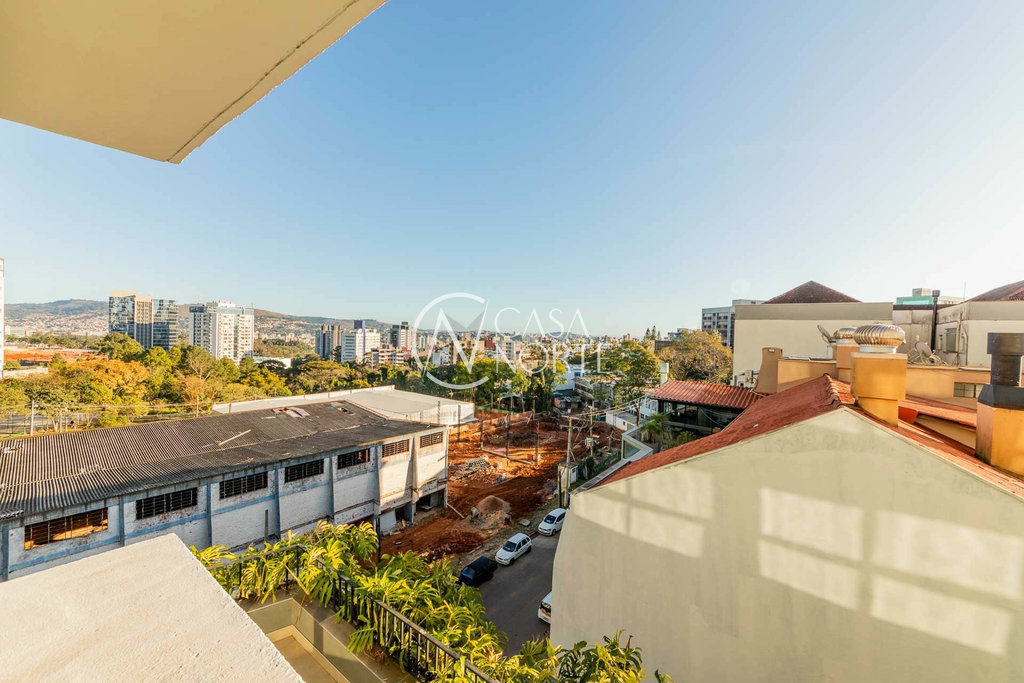 Studio à venda com 1 quarto, 28m², 1 suíte, 1 vaga, Rua Curvelo no bairro Petrópolis em Porto Alegre