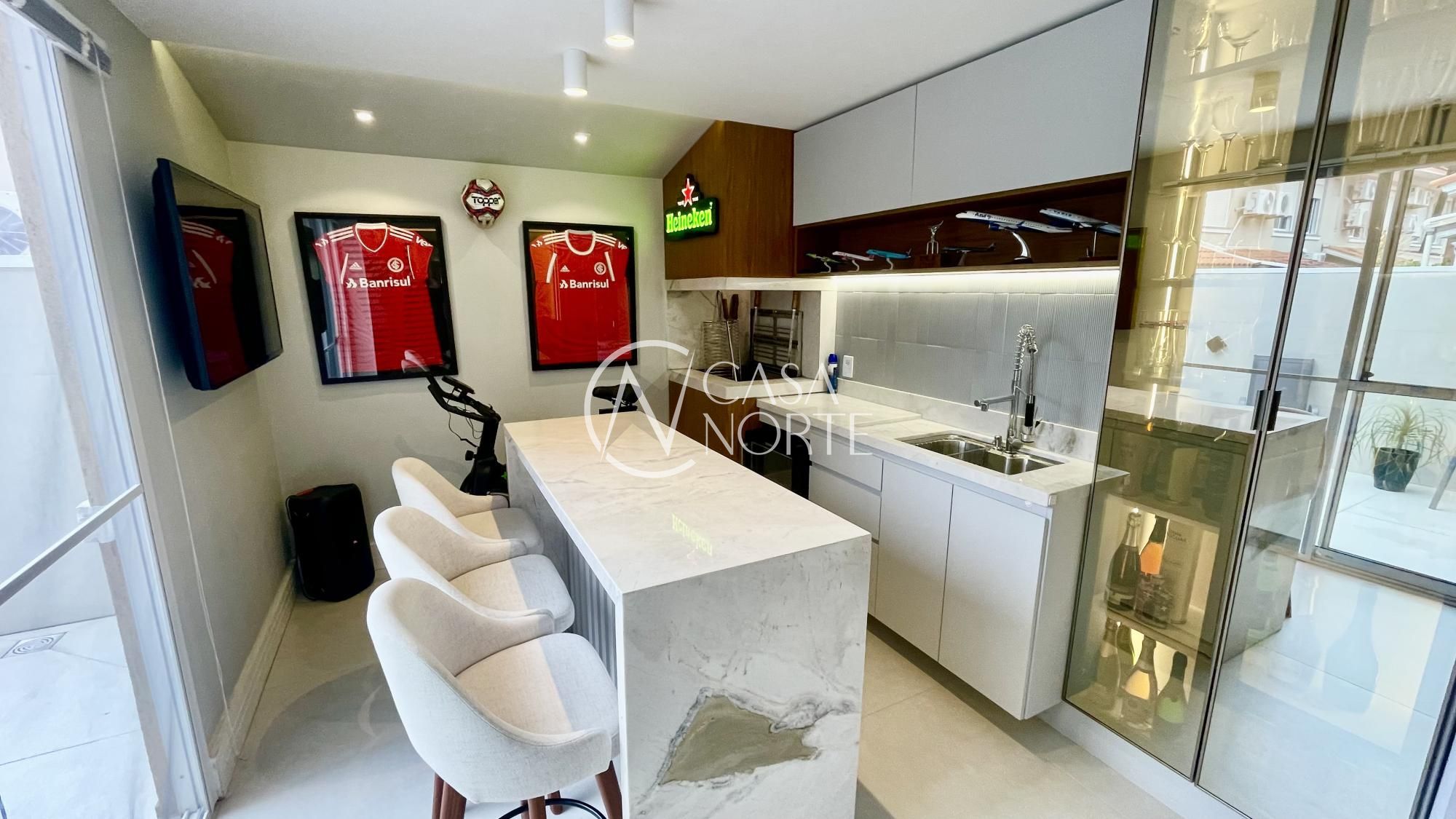 Casa de Condomínio à venda com 4 quartos, 157m², 2 suítes, 2 vagas, Avenida Willy Eugênio Fleck no bairro Ecoville em Porto Alegre