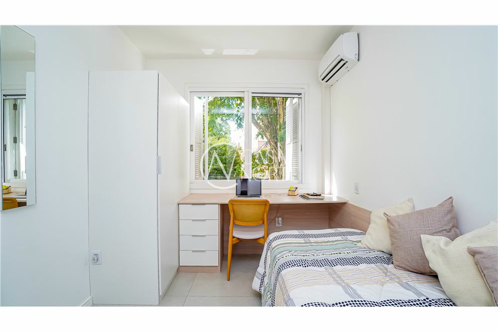 Apartamento à venda com 3 quartos, 103m², 1 suíte, 1 vaga, Lageado no bairro Petrópolis em Porto Alegre