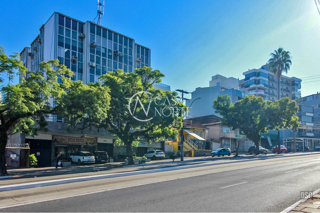 Sala Comercial à venda , 37m², 1 vaga, Protásio Alves no bairro Petrópolis em Porto Alegre