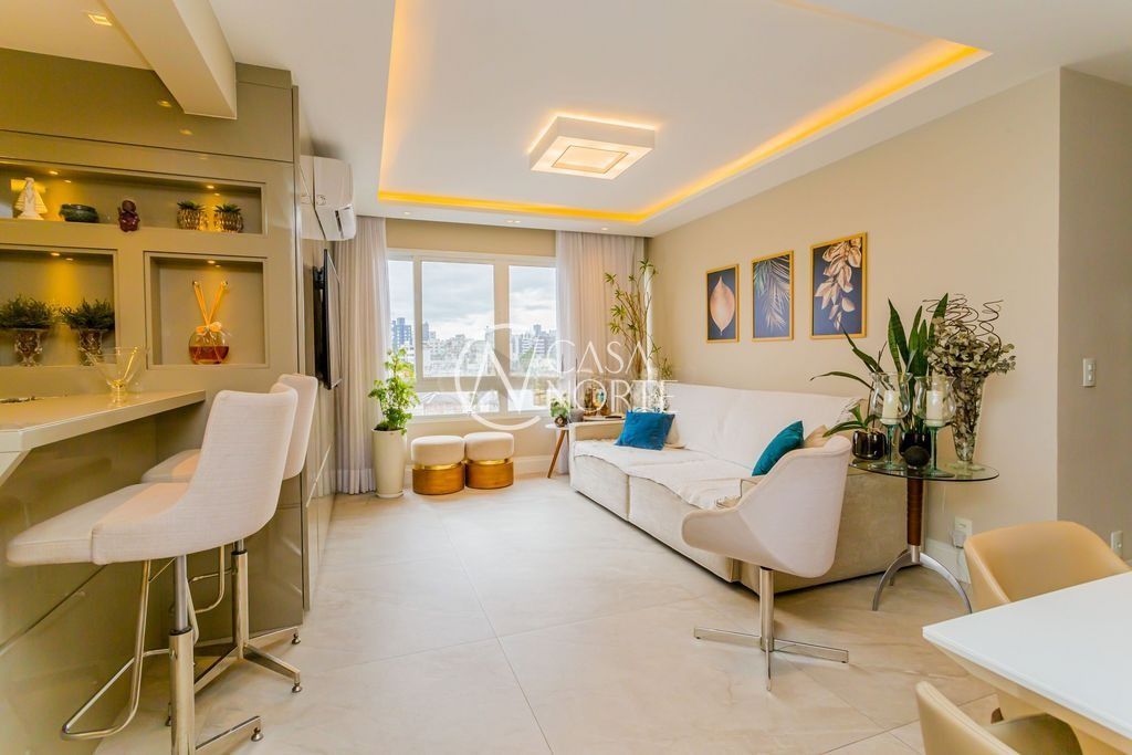 Apartamento à venda com 3 quartos, 90m², 1 suíte, 2 vagas, Rua Mário Antunes da Cunha no bairro Petrópolis em Porto Alegre
