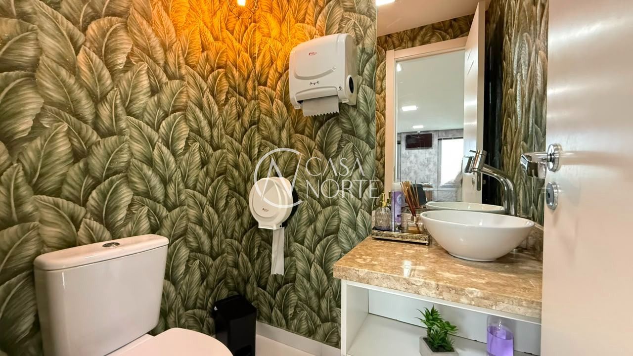 Sala Comercial à venda , 61m², Avenida Assis Brasil no bairro São Sebastião em Porto Alegre