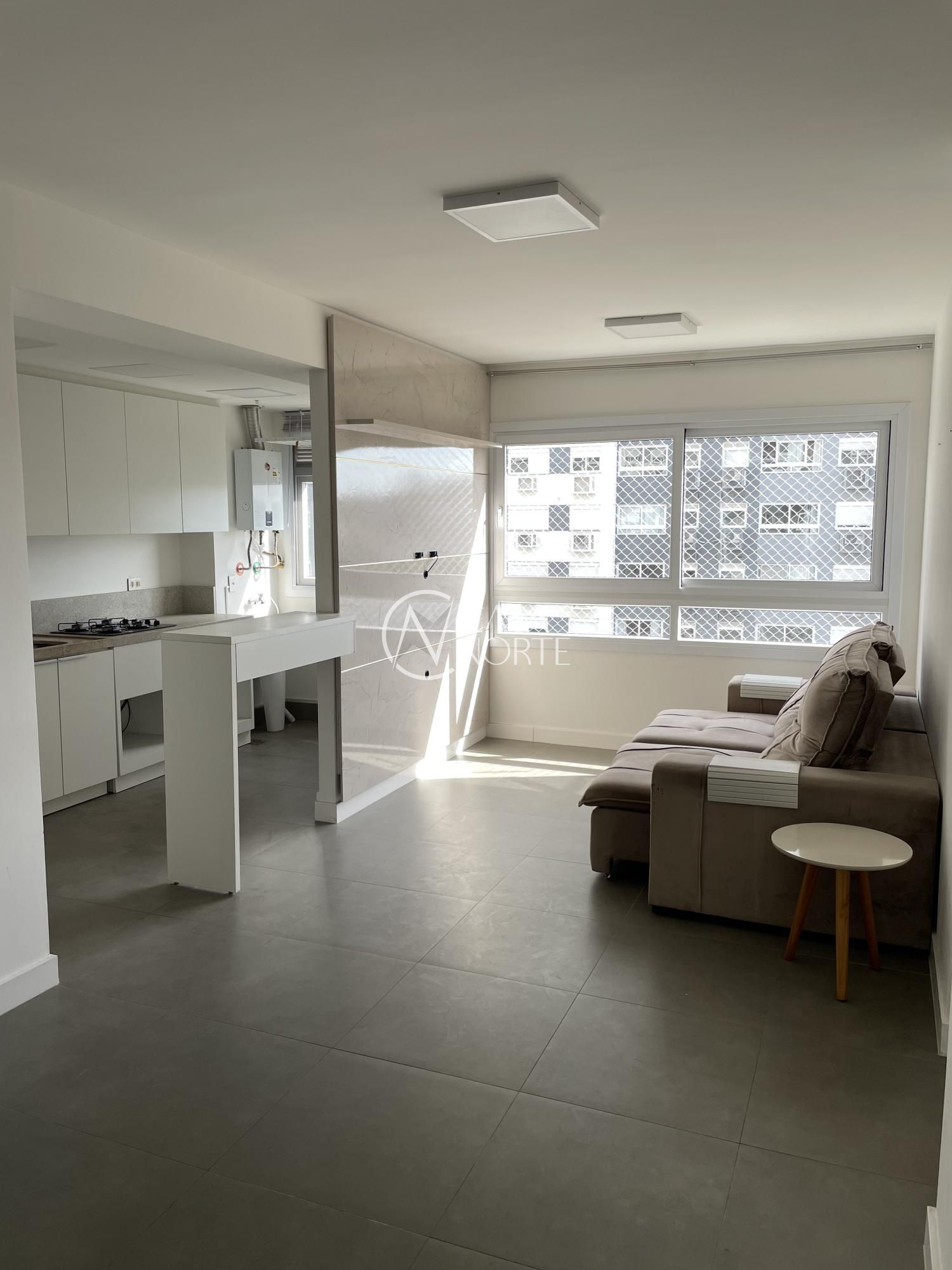 Apartamento à venda com 3 quartos, 81m², 1 suíte, 1 vaga, Rua Jerônymo Zelmanovitz no bairro Jardim Lindóia em Porto Alegre
