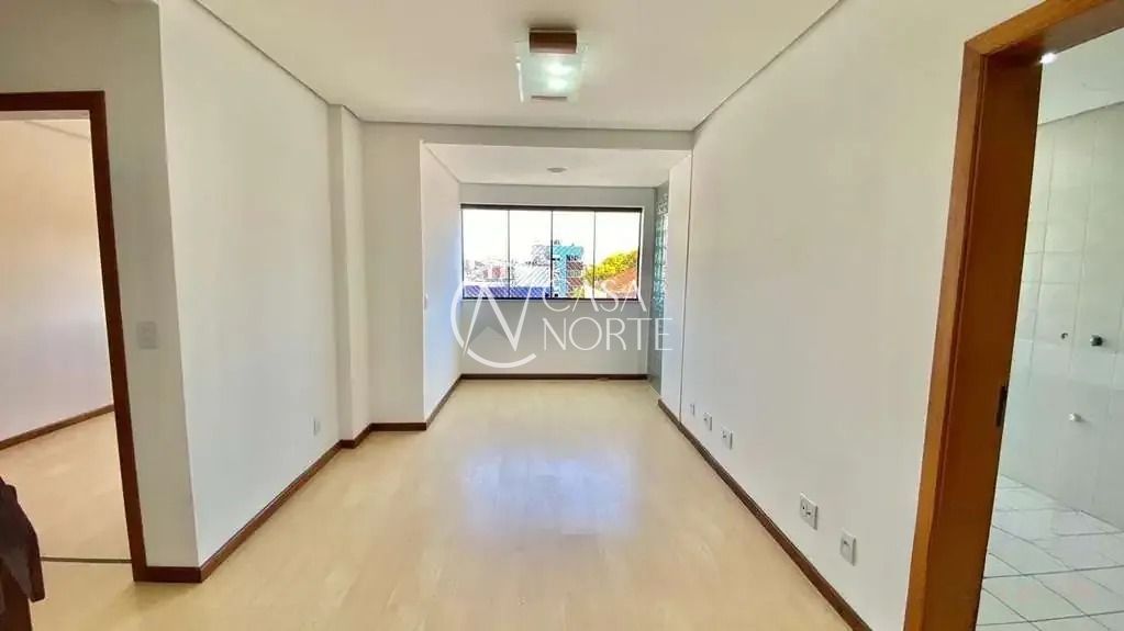 Cobertura à venda com 2 quartos, 144m², 1 suíte, 2 vagas, Rua Sapê no bairro Passo da Areia em Porto Alegre