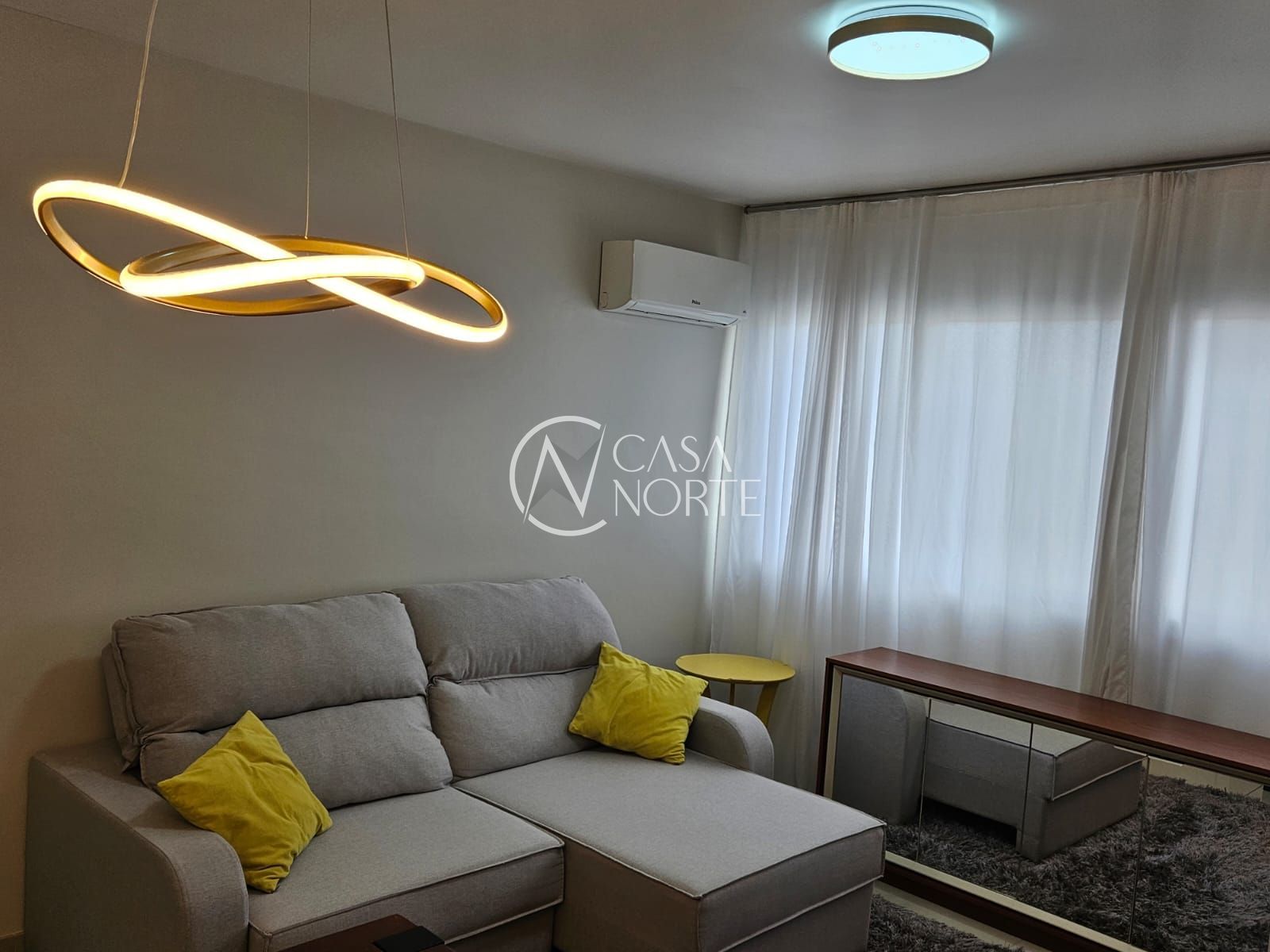 Apartamento à venda com 3 quartos, 70m², 1 suíte, 2 vagas, Rua Antônio Joaquim Mesquita no bairro Passo da Areia em Porto Alegre