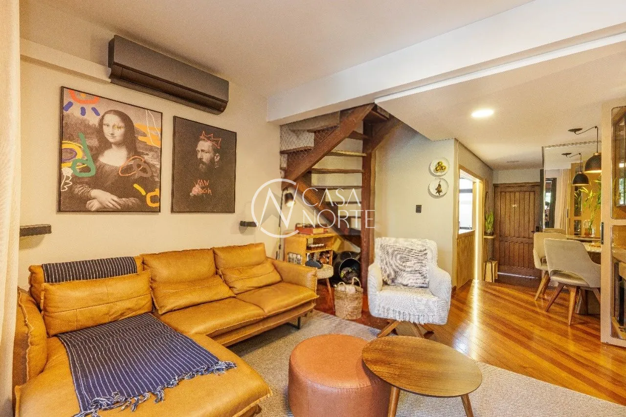 Casa de Condomínio à venda com 3 quartos, 120m², 1 suíte, 3 vagas, Rua Manoel Lopes Meirelles no bairro Jardim Sabará em Porto Alegre