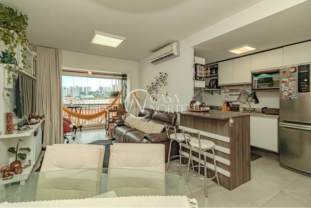 Apartamento à venda com 3 quartos, 82m², 1 suíte, 1 vaga, Jari no bairro Passo da Areia em Porto Alegre