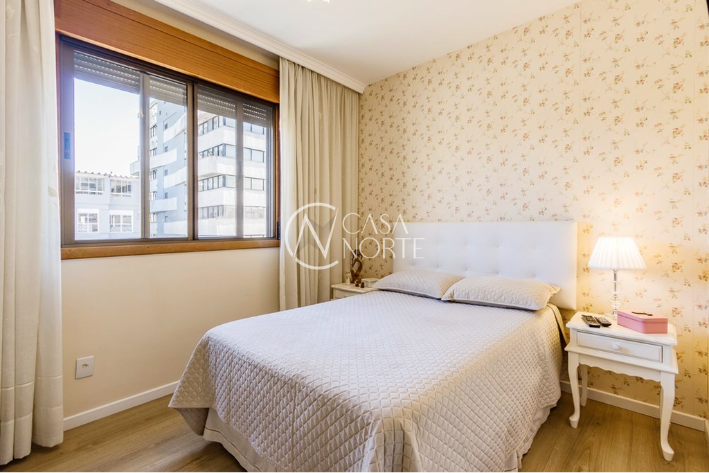 Apartamento à venda com 3 quartos, 110m², 1 suíte, Rua Visconde do Herval no bairro Menino Deus em Porto Alegre