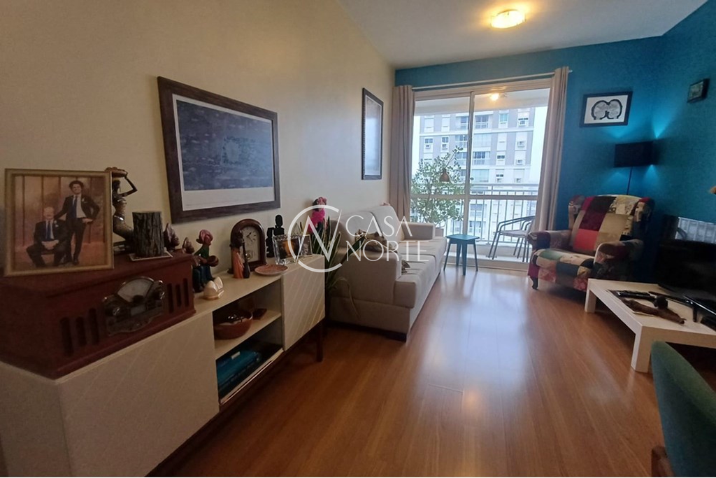 Apartamento à venda com 3 quartos, 75m², 1 suíte, 1 vaga, Limoeiro no bairro Cristo Redentor em Porto Alegre