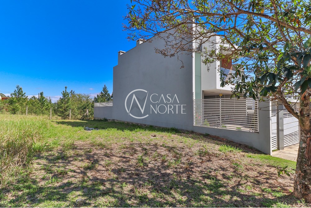 Terreno à venda , 200m², Dr. Sérgio Figueiredo no bairro Guarujá em Porto Alegre