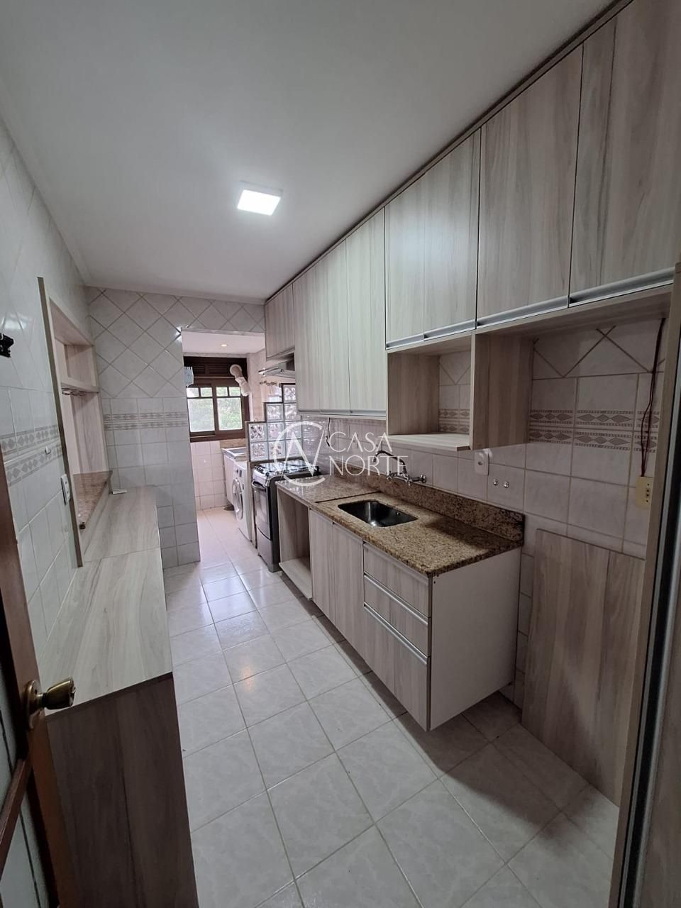 Apartamento à venda com 2 quartos, 100m², 1 suíte, 2 vagas, Rua Comendador Albino Cunha no bairro Cristo Redentor em Porto Alegre