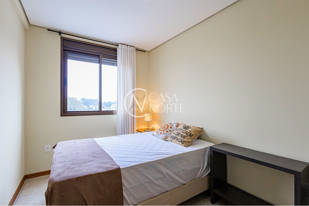 Apartamento à venda com 2 quartos, 65m², 1 suíte, 1 vaga, Eugênio du Pasquier no bairro Cristo Redentor em Porto Alegre